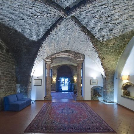Hotel Lo Spedalicchio à Bastia Umbra Extérieur photo