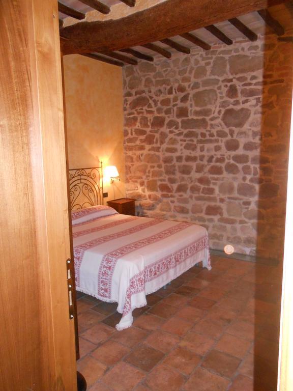 Hotel Lo Spedalicchio à Bastia Umbra Extérieur photo