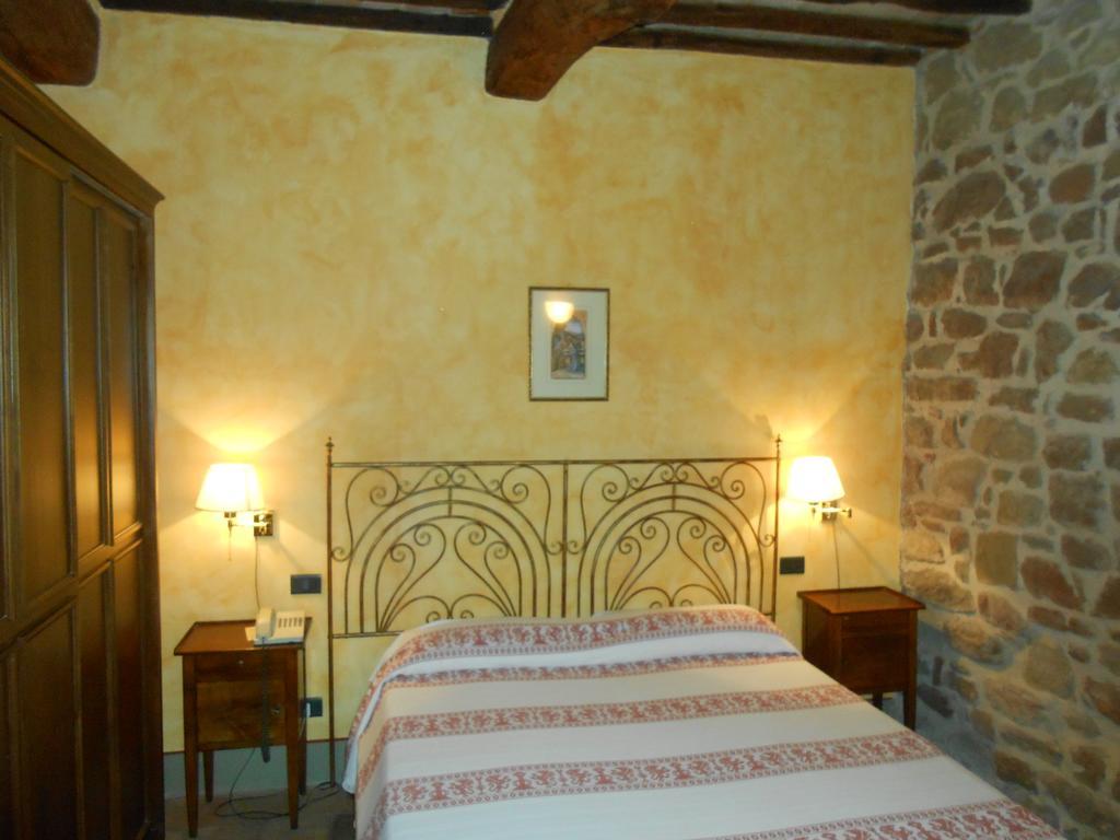 Hotel Lo Spedalicchio à Bastia Umbra Extérieur photo