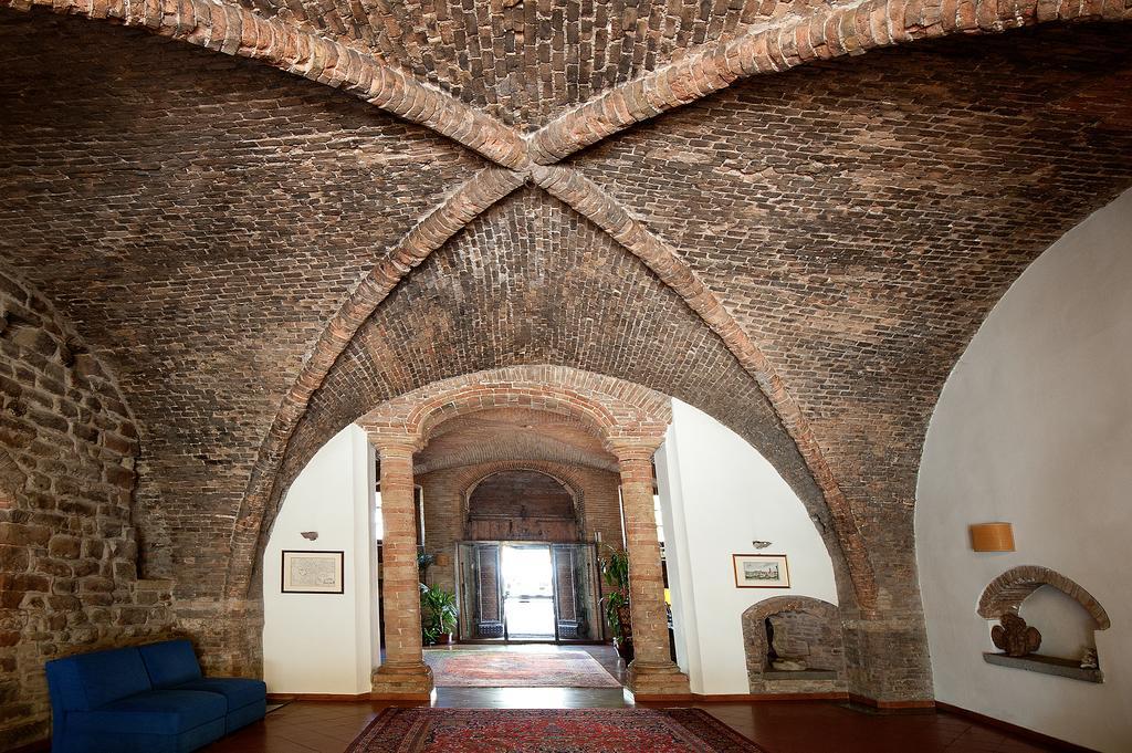Hotel Lo Spedalicchio à Bastia Umbra Extérieur photo