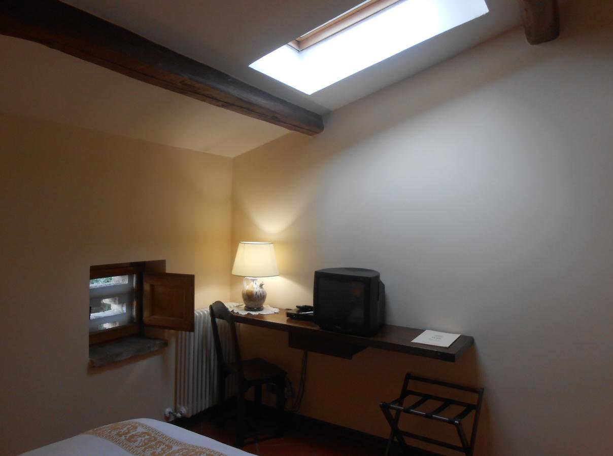 Hotel Lo Spedalicchio à Bastia Umbra Extérieur photo